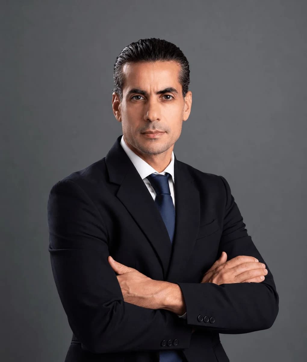 Ali Sharifzadeh | علی شریف زاده Ali Sharifzadeh